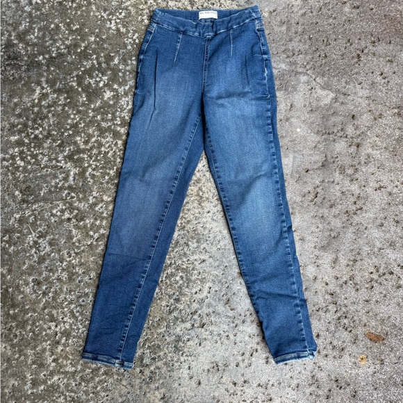 Free People CRVY Infinite Stretch Pull-On Jeans - Picture 4 of 7